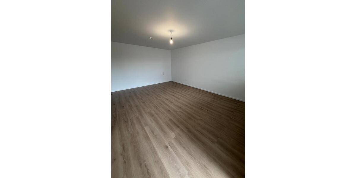 Etagenwohnung Bochum Eppendorf - 3 Zimmer, 83 m&sup2;, 1.000&euro; | Angebot:26031719