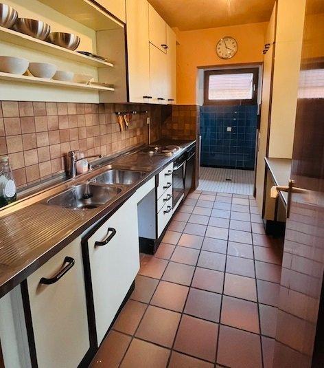 Mehrfamilienhaus, Wohnhaus Oberhausen Alsfeld - 10 Zimmer, 183 m&sup2;, 349.500&euro; | Angebot:26061066