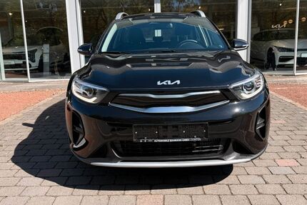 Kia Stonic 15.800 km 18.990 &euro; Dorsten 46282