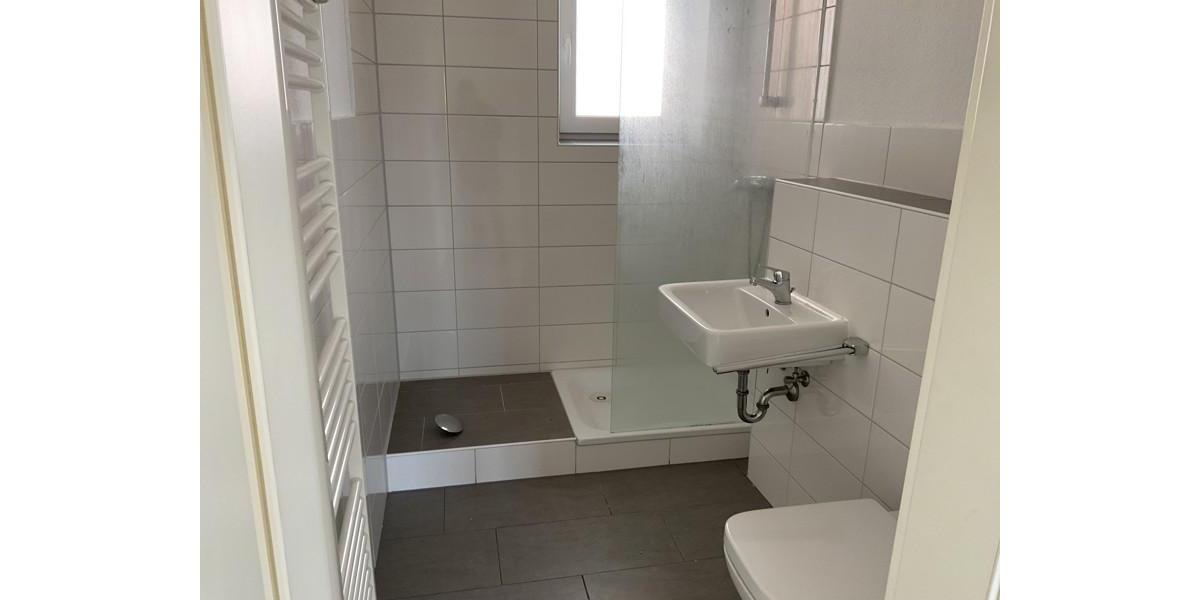 Etagenwohnung Hattingen Niederbonsfeld - 2 Zimmer, 62 m&sup2;, 570&euro; | Angebot:24634633