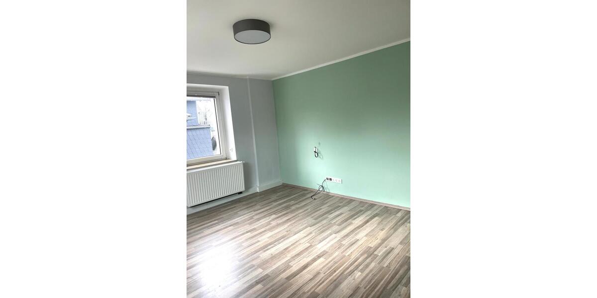 Dachgeschoßwohnung Mülheim an der Ruhr Menden-Holthausen - 2.5 Zimmer, 60 m&sup2;, 510&euro; | Angebot:25999447