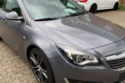 Opel Insignia 132.000 km 7.390 &euro; Dortmund 44379