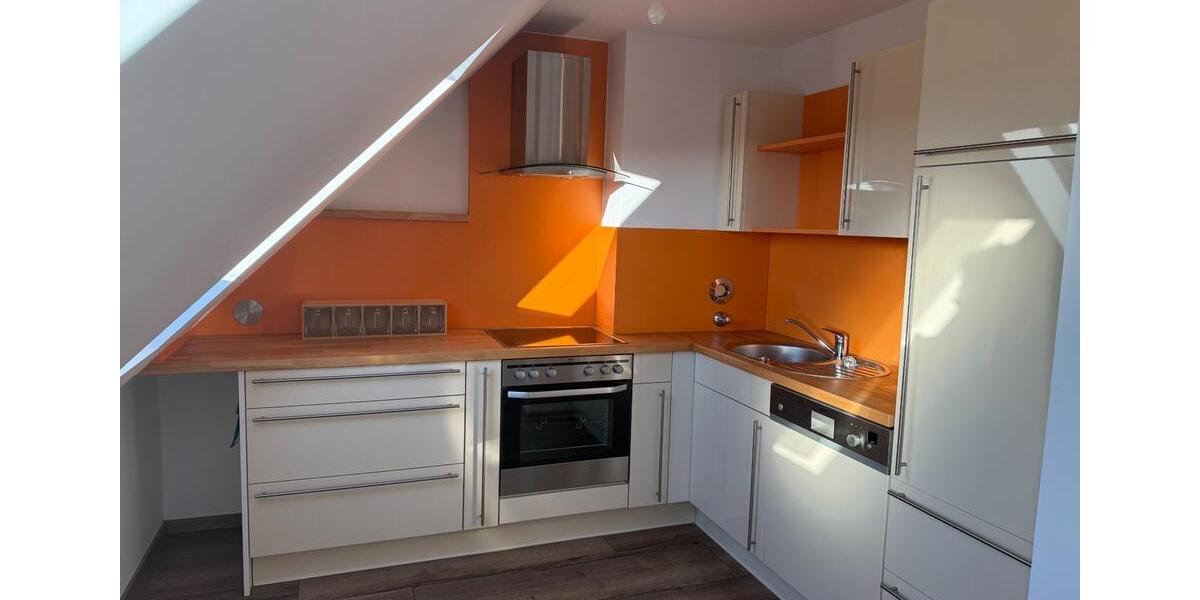 Dachgeschoßwohnung Dinslaken - 1 Zimmer, 44 m&sup2;, 119.000&euro; | Angebot:26021692