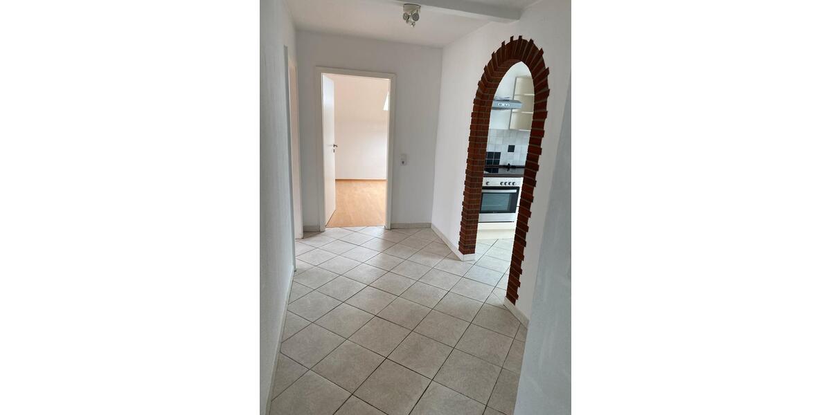 Dachgeschoßwohnung Essen Stadtbezirk II - 2 Zimmer, 70 m&sup2;, 780&euro; | Angebot:25792079