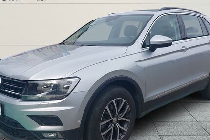 VW Tiguan 64.815 km 21.380 &euro; Bochum 44809