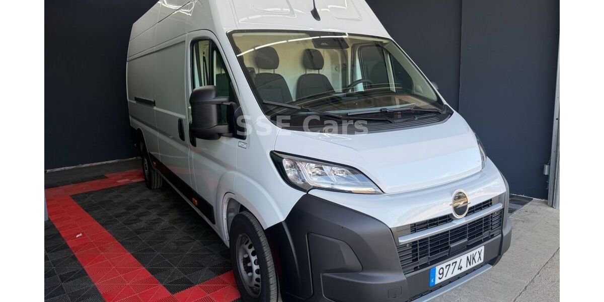Opel Movano 3.705 km 24.900 &euro; Bochum 44795