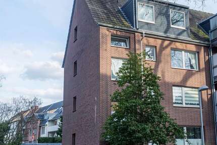 Haus Dinslaken - 11 Zimmer, 225 m&sup2;, 410.000&euro; | Angebot:26118512