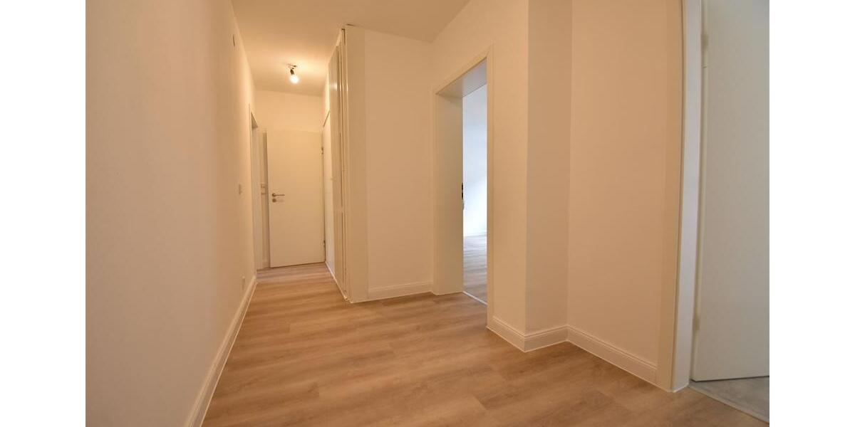 Etagenwohnung Essen Stadtbezirk III - 2 Zimmer, 61 m&sup2;, 525&euro; | Angebot:18526677