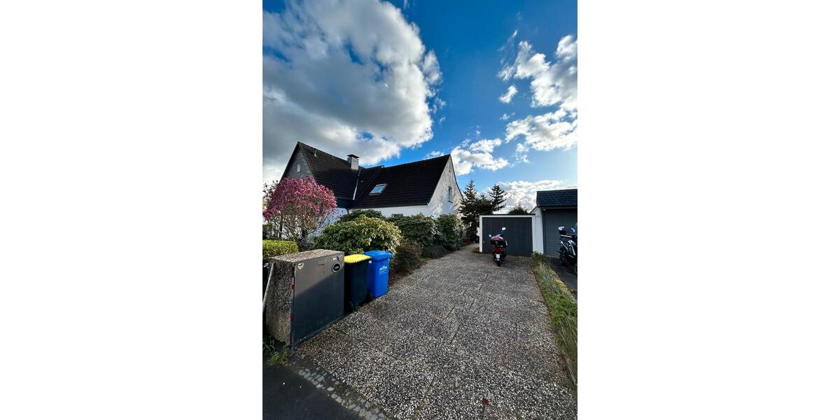 Doppelhaushälfte Essen Stadtbezirk VIII - 4 Zimmer, 130 m&sup2;, 250.000&euro; | Angebot:26137131