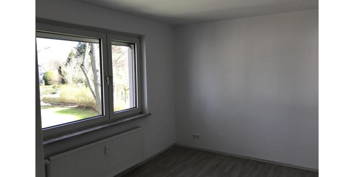 Etagenwohnung Gelsenkirchen Ückendorf - 2 Zimmer, 48 m&sup2;, 369&euro; | Angebot:26652160