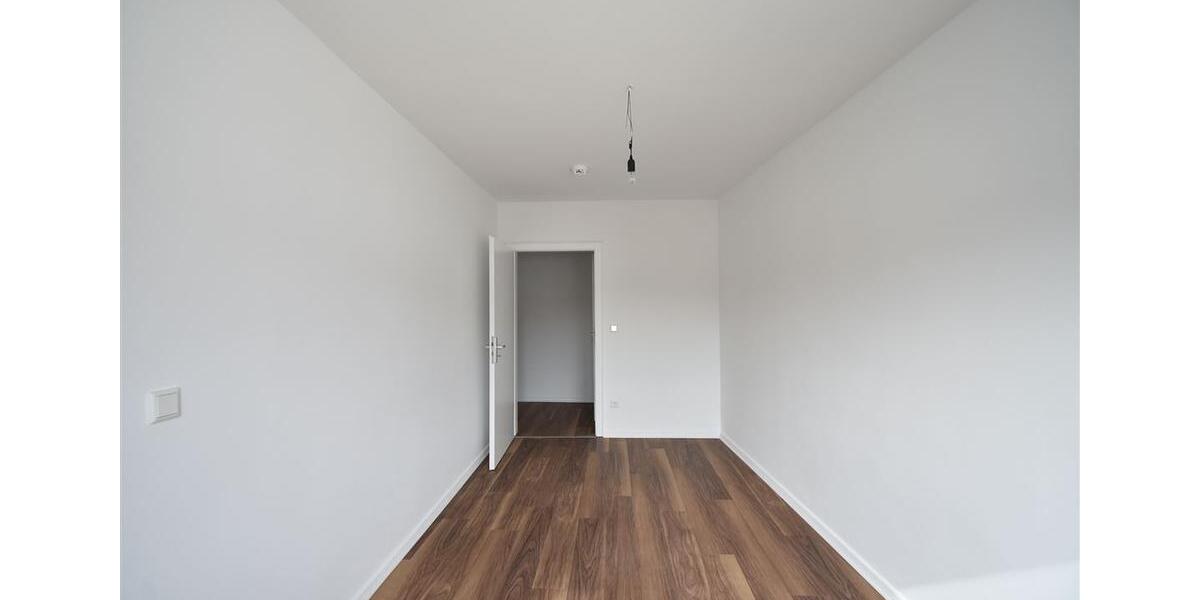 Dachgeschoßwohnung Oberhausen - 3 Zimmer, 87 m&sup2;, 945&euro; | Angebot:25222330