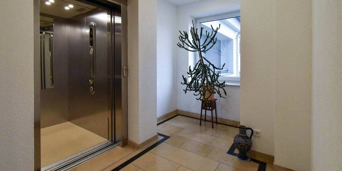 Etagenwohnung Essen / Südostviertel Südostviertel - 6 Zimmer, 184 m&sup2;, 750.000&euro; | Angebot:26154729