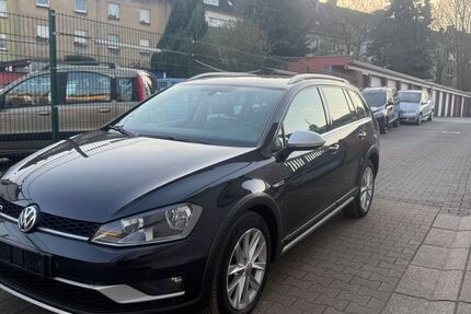 VW Golf 207.000 km 10.500 &euro; Essen 45143