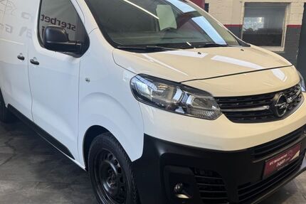 Opel Vivaro 215.000 km 9.990 &euro; Castrop-Rauxel 44575