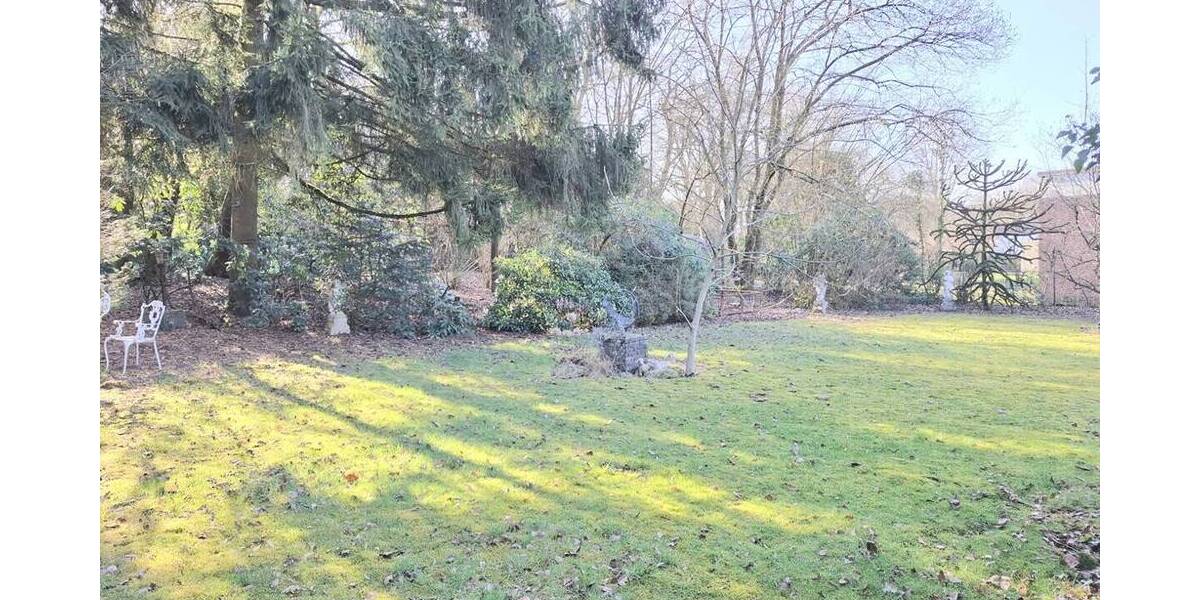 Freistehender Bungalow mit Split-Leveln und Einliegerwohnung am Rande der Haard in ruhiger Wohnlage - Mehrfamilienhaus, Wohnhaus Oer-Erkenschwick Oer | Angebot:26132021