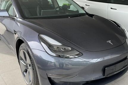 Tesla Model 3 66.500 km 29.990 &euro; Mülheim an der Ruhr 45478