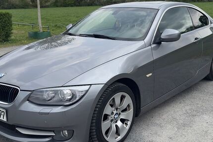 BMW 320 286.622 km 7.690 &euro; Oberhausen 46047