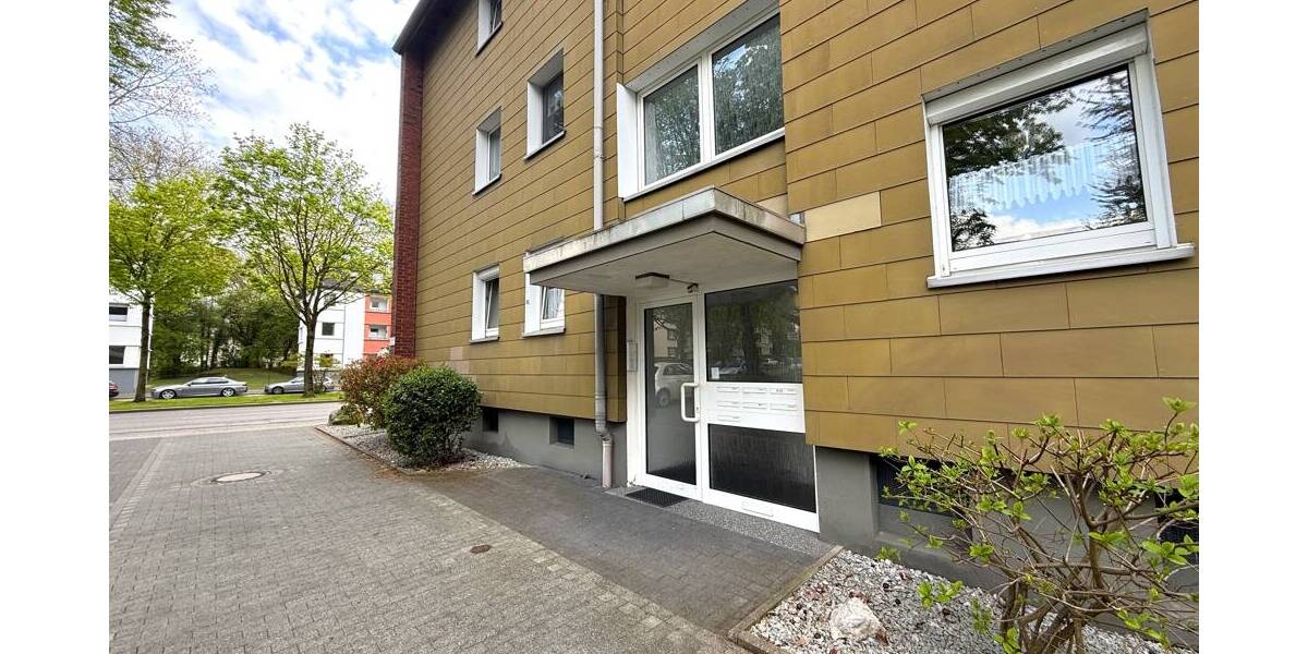 Etagenwohnung Gelsenkirchen Buer - 6 Zimmer, 143 m&sup2;, 140.000&euro; | Angebot:26260682