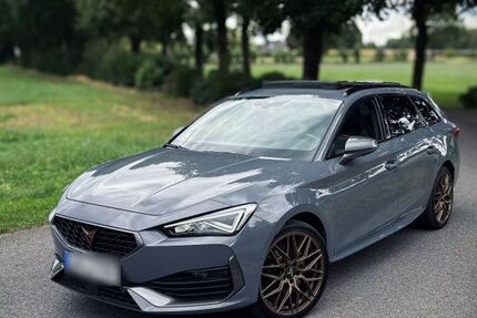 Cupra Leon 82.000 km 23.499 &euro; Lünen 44536