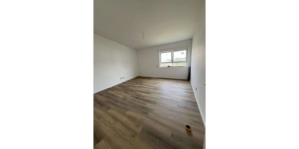 Etagenwohnung Essen Stadtbezirk III - 2 Zimmer, 68 m&sup2;, 820&euro; | Angebot:26132656