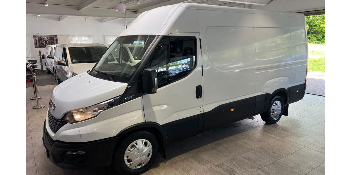 IVECO Andere 167.000 km 17.490 &euro; Datteln 45711