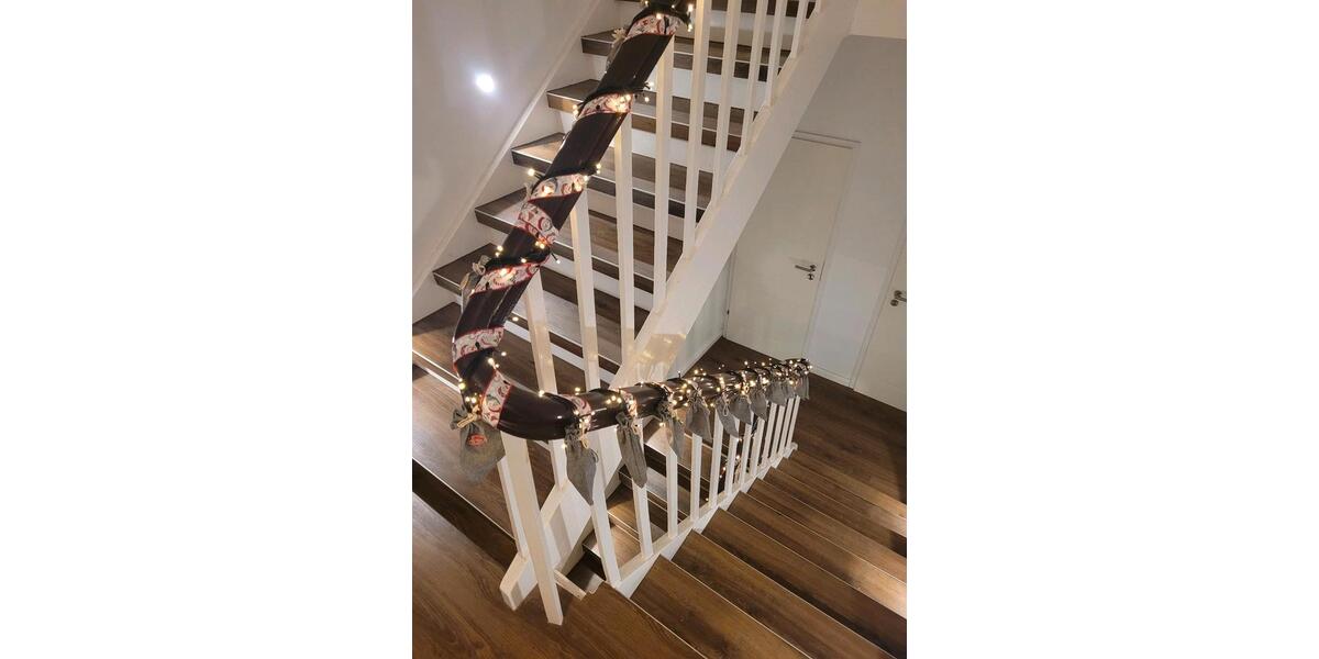 Einfamilienhaus Hattingen Blankenstein - 10 Zimmer, 300 m&sup2;, 749.000&euro; | Angebot:25106981