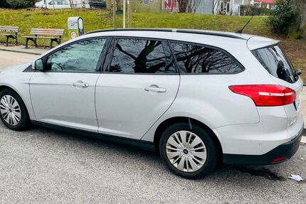Ford Focus 136.862 km 5.250 &euro; Essen 45307