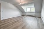 Dachgeschoßwohnung Bochum Wiemelhausen - 2.5 Zimmer, 69 m&sup2;, 897&euro; | Angebot:27572063