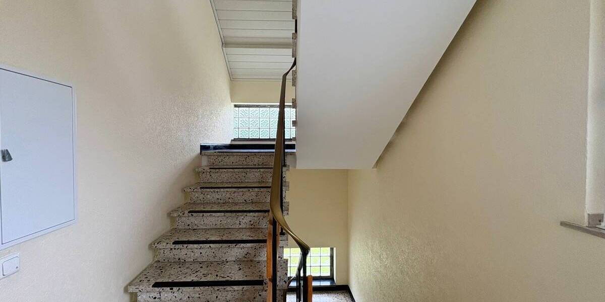 Mehrfamilienhaus, Wohnhaus Bochum Höntrop - 6 Zimmer, 186 m&sup2;, 690.000&euro; | Angebot:25779186