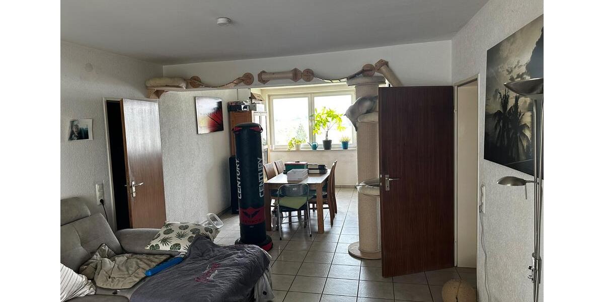 Etagenwohnung Lünen - 3 Zimmer, 91 m&sup2;, 185.000&euro; | Angebot:26414906