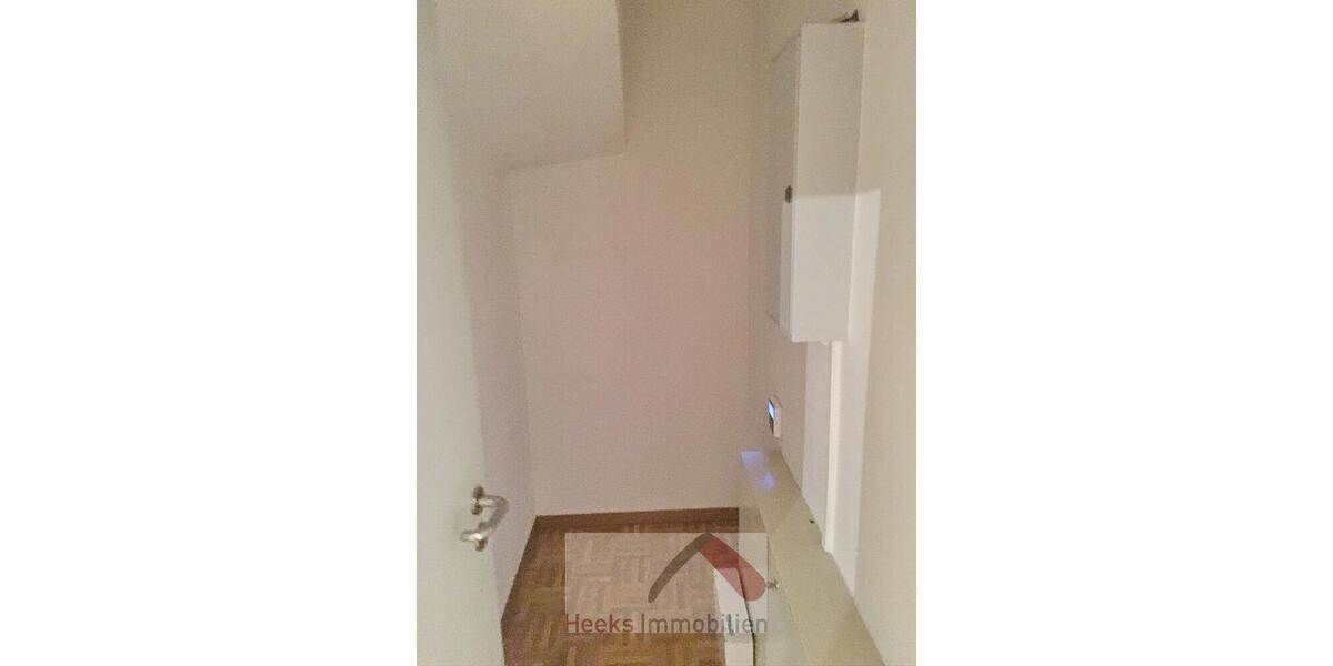 Etagenwohnung Recklinghausen - 2.5 Zimmer, 119 m&sup2;, 800&euro; | Angebot:25873032