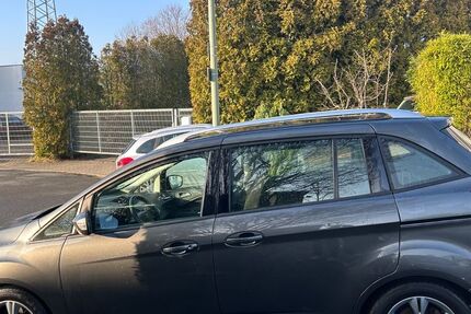 Ford Grand C-Max 95.000 km 7.999 &euro; Essen 45326