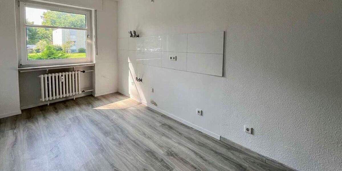 Etagenwohnung Dinslaken Bruch - 6 Zimmer, 152 m&sup2;, 311.000&euro; | Angebot:25735598