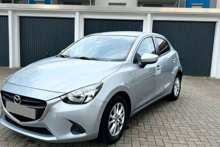 Mazda 2 31.000 km 12.350 &euro; Marl 45770