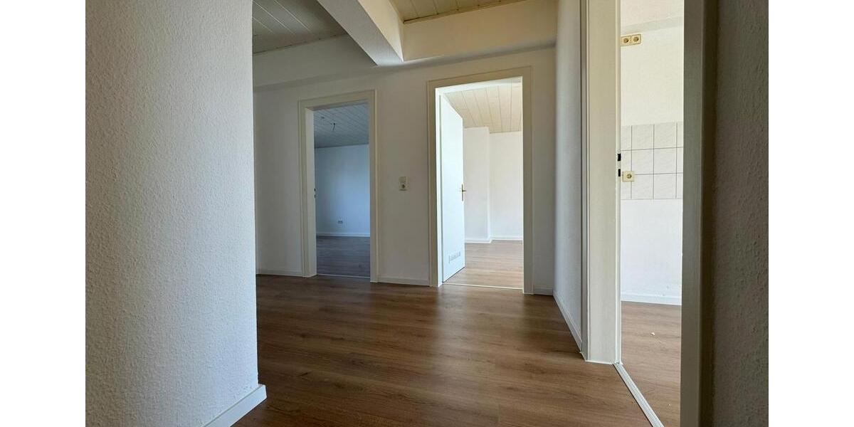 Etagenwohnung Bochum Günnigfeld - 2 Zimmer, 70 m&sup2;, 550&euro; | Angebot:26038845