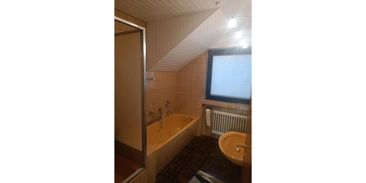 Etagenwohnung Selm - 4 Zimmer, 100 m&sup2;, 15&euro; | Angebot:25809447