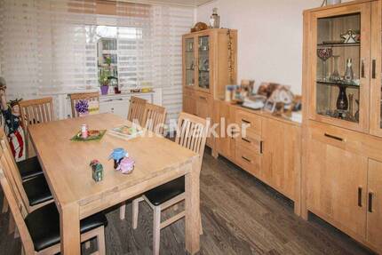 Wohnung Gelsenkirchen Schalke - 3 Zimmer, 100 m&sup2;, 150.000&euro; | Angebot:26596020