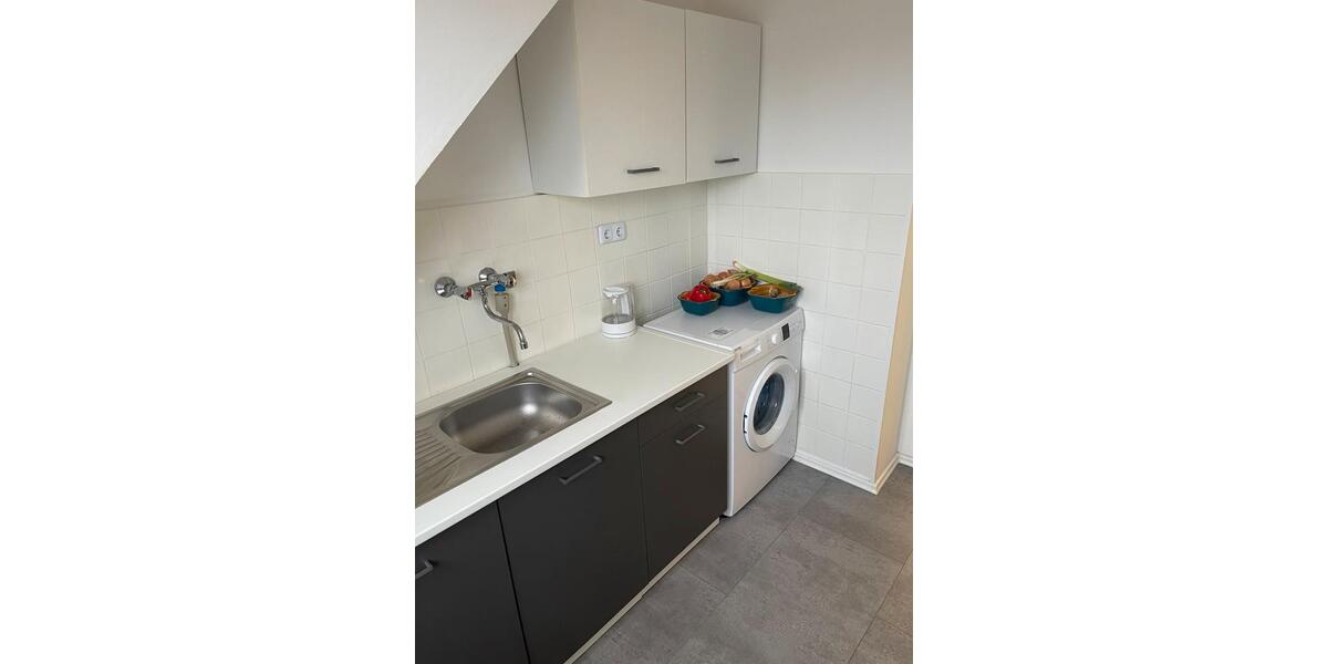 Dachgeschoßwohnung Essen Stadtbezirk V - 2 Zimmer, 50 m&sup2;, 550&euro; | Angebot:25298972