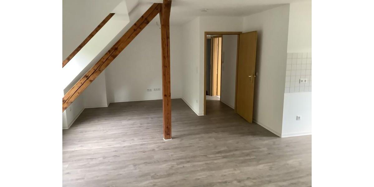 Dachgeschoßwohnung Gelsenkirchen Buer - 2 Zimmer, 50 m&sup2;, 396&euro; | Angebot:19932693