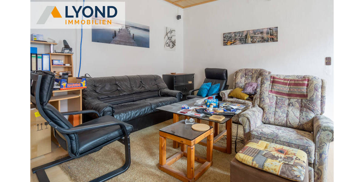 Etagenwohnung Gelsenkirchen Ückendorf - 3 Zimmer, 84 m&sup2;, 131.000&euro; | Angebot:25687793