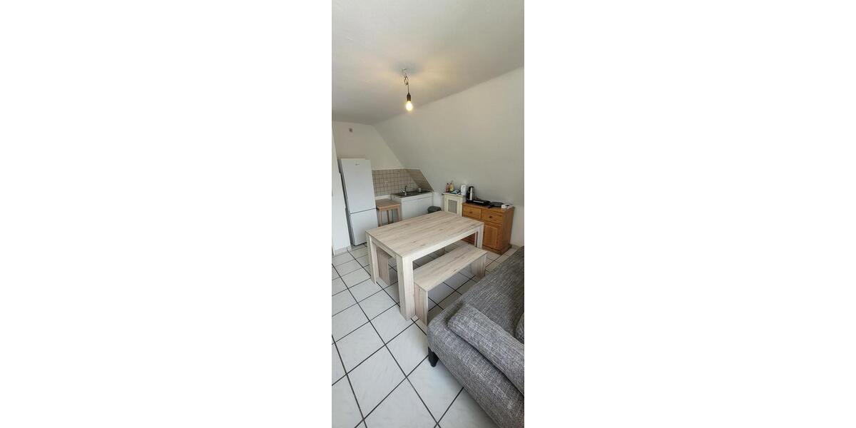 Dachgeschoßwohnung Gelsenkirchen Gelsenkirchen-Mitte - 2.5 Zimmer, 45 m&sup2;, 500&euro; | Angebot:25931885