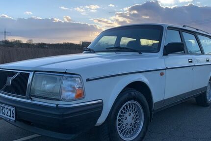 Volvo 240 454.797 km 6.900 &euro; Dortmund 44328