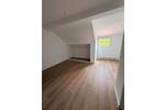 Dachgeschoßwohnung Essen Stadtbezirk V - 2 Zimmer, 74 m&sup2;, 900&euro; | Angebot:26704139