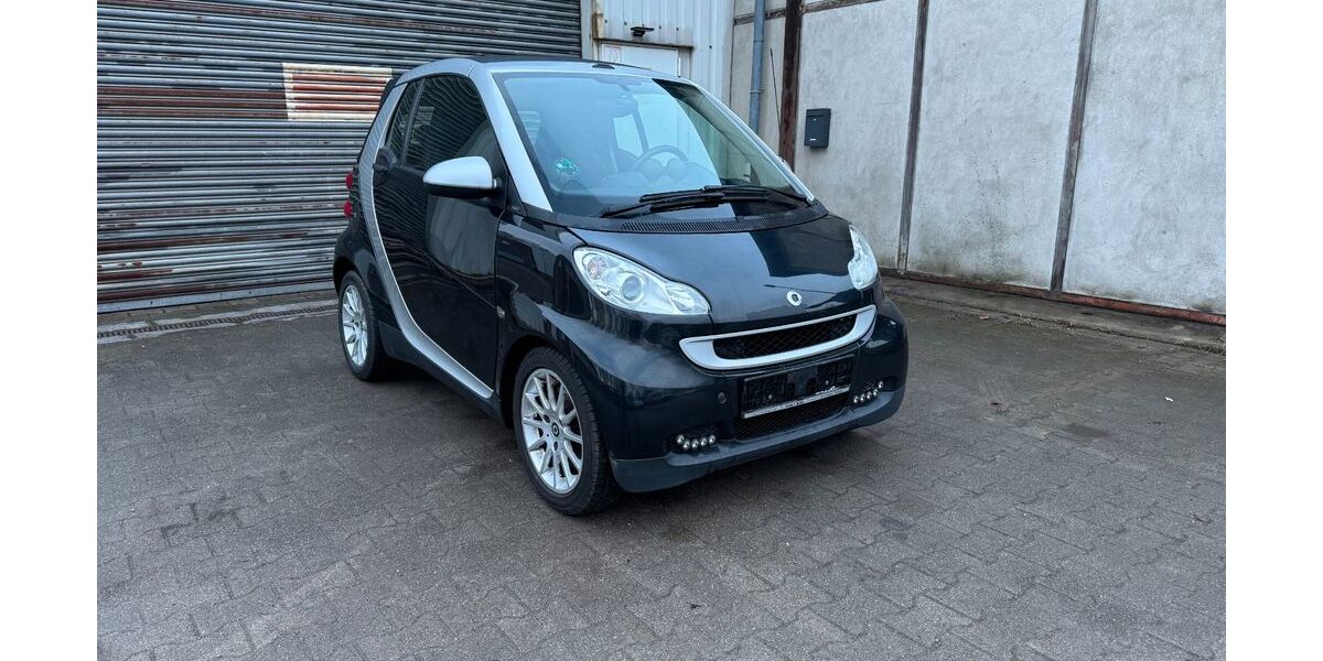 Smart ForTwo 56.306 km 5.590 &euro; Gladbeck 45966
