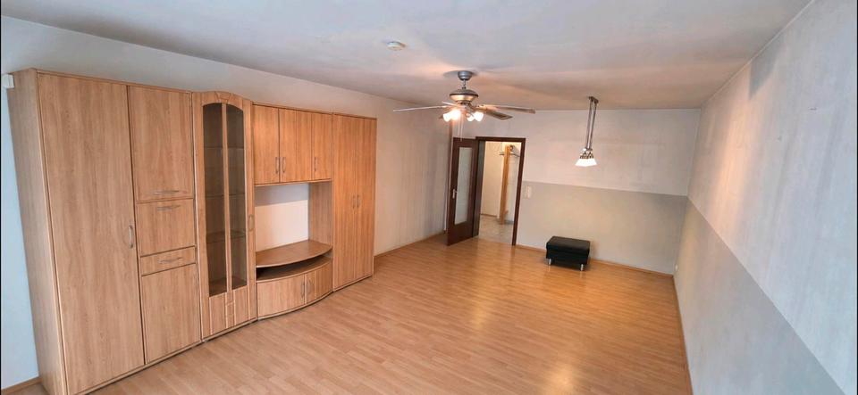 Etagenwohnung Essen Stadtbezirk III - 3.5 Zimmer, 75 m&sup2;, 215.000&euro; | Angebot:26751547