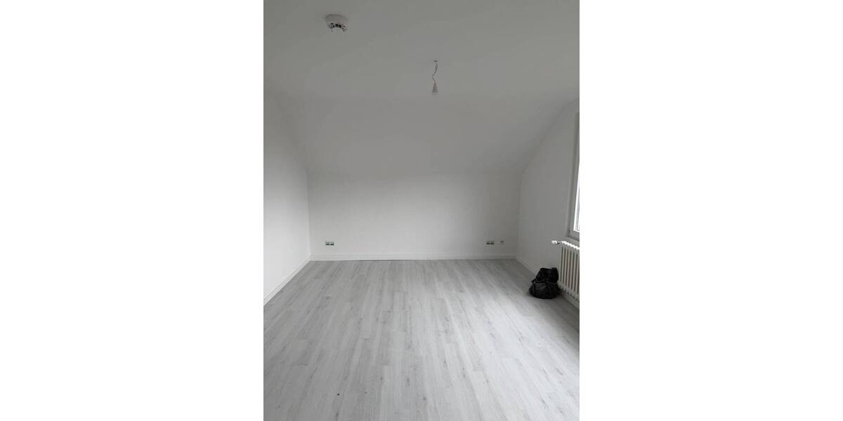 Etagenwohnung Mülheim an der Ruhr Dümpten - 2 Zimmer, 34 m&sup2;, 290&euro; | Angebot:25957673