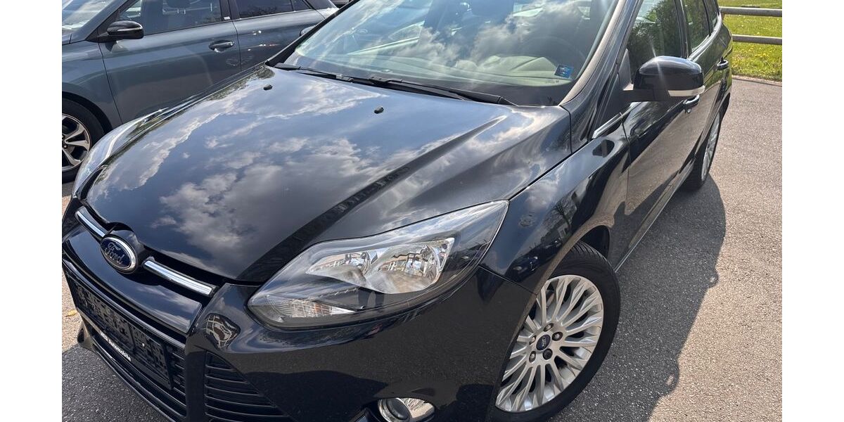 Ford Focus 95.000 km 6.900 &euro; ESSEN 45326