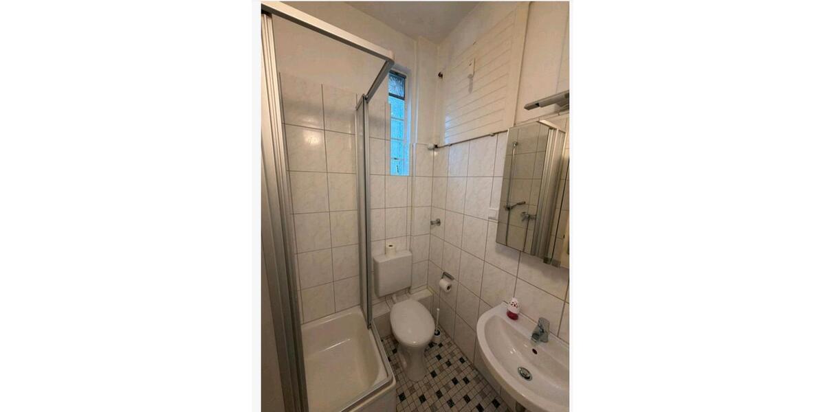 Etagenwohnung Bochum - 1 Zimmer, 12 m&sup2;, 350&euro; | Angebot:27566224