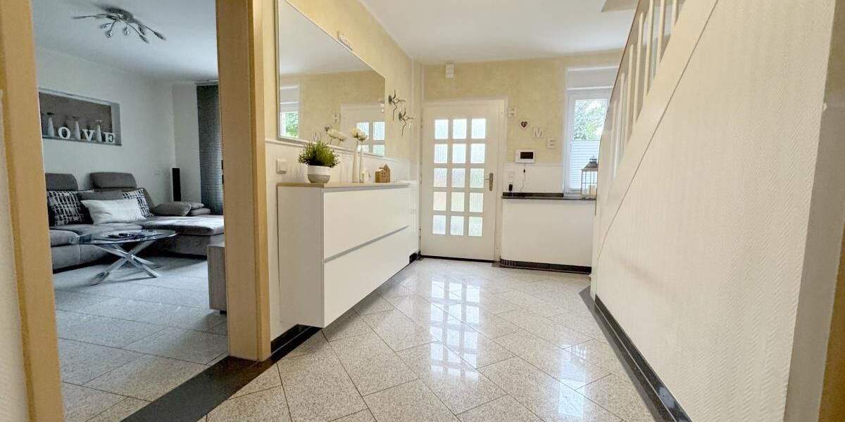 Gewerbeobjekt Oberhausen Schwarze Heide - 595.000&euro; | Angebot:25709913