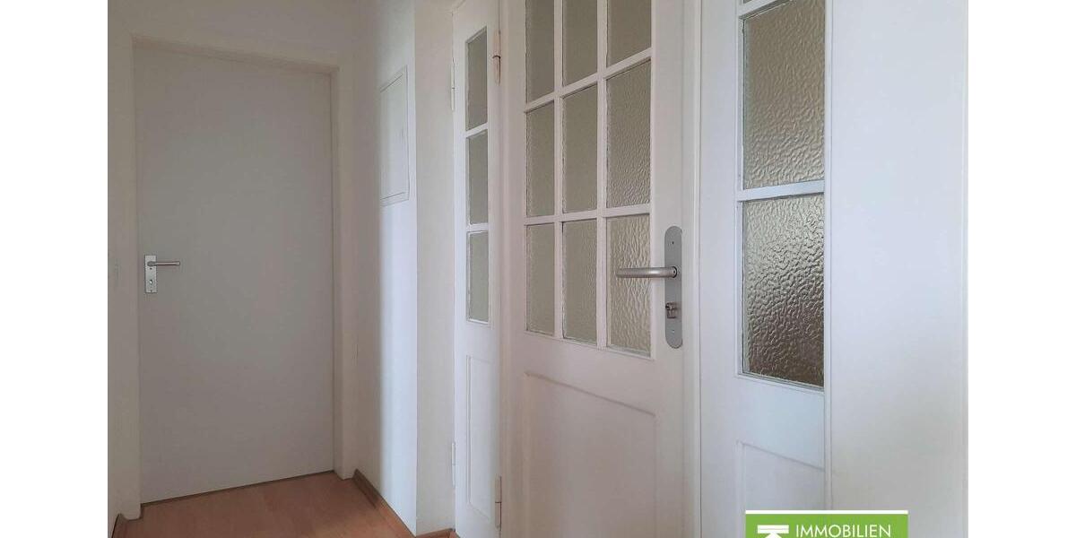 Etagenwohnung Velbert - 2 Zimmer, 45 m&sup2;, 360&euro; | Angebot:25341202